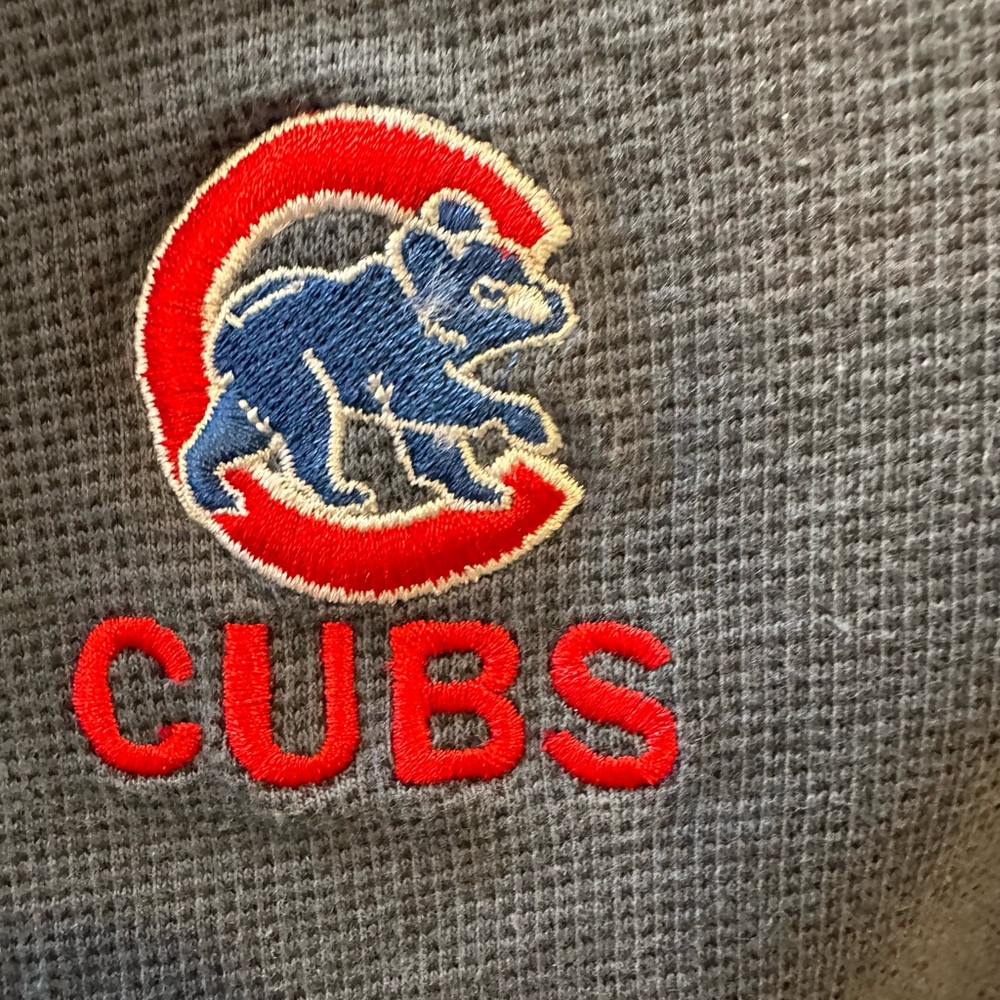 Chicago Cubs Gray Waffle Knit Polo
